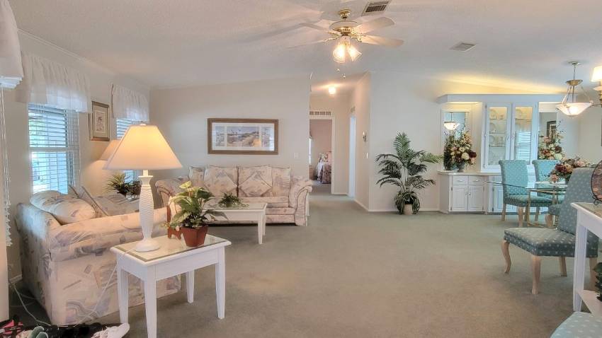 429 Osprey Place a Lake Wales, FL Mobile or Manufactured Home for Sale